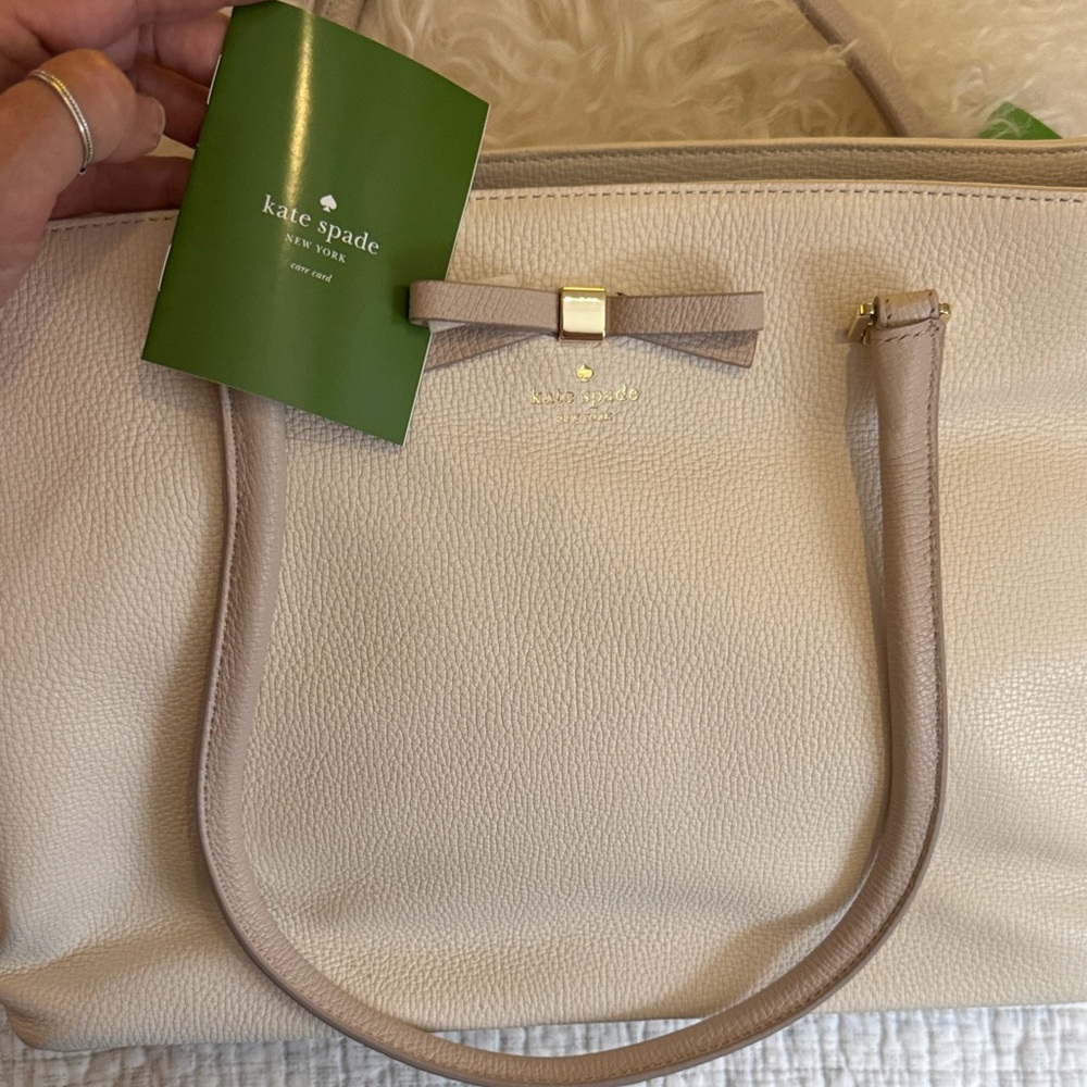 NEW Kate Spade New York Leather Cream Tote Bag with Bow Accent
